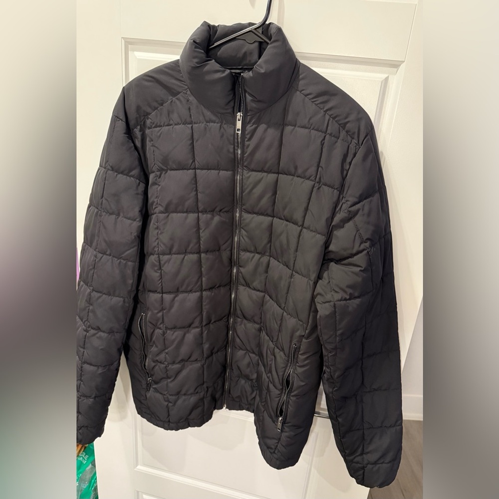 H&M Men's Black Puffer Jacket